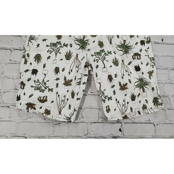Levis XX CHINO 9.5" Standard Taper Shorts Flowers House Plants MENS SIZE 30 - Picture 3 of 6